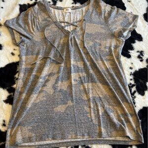 Bke camo lace up t shirt